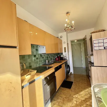 Vintage By Welcome To Apartment